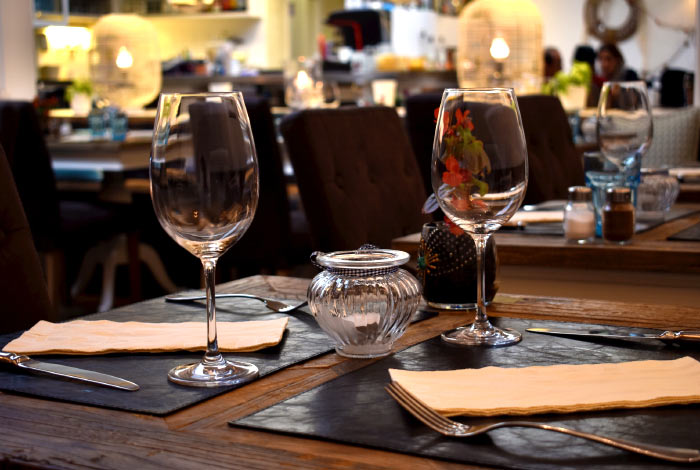 ammos restaurant - lucerne - cozy & stylish interior